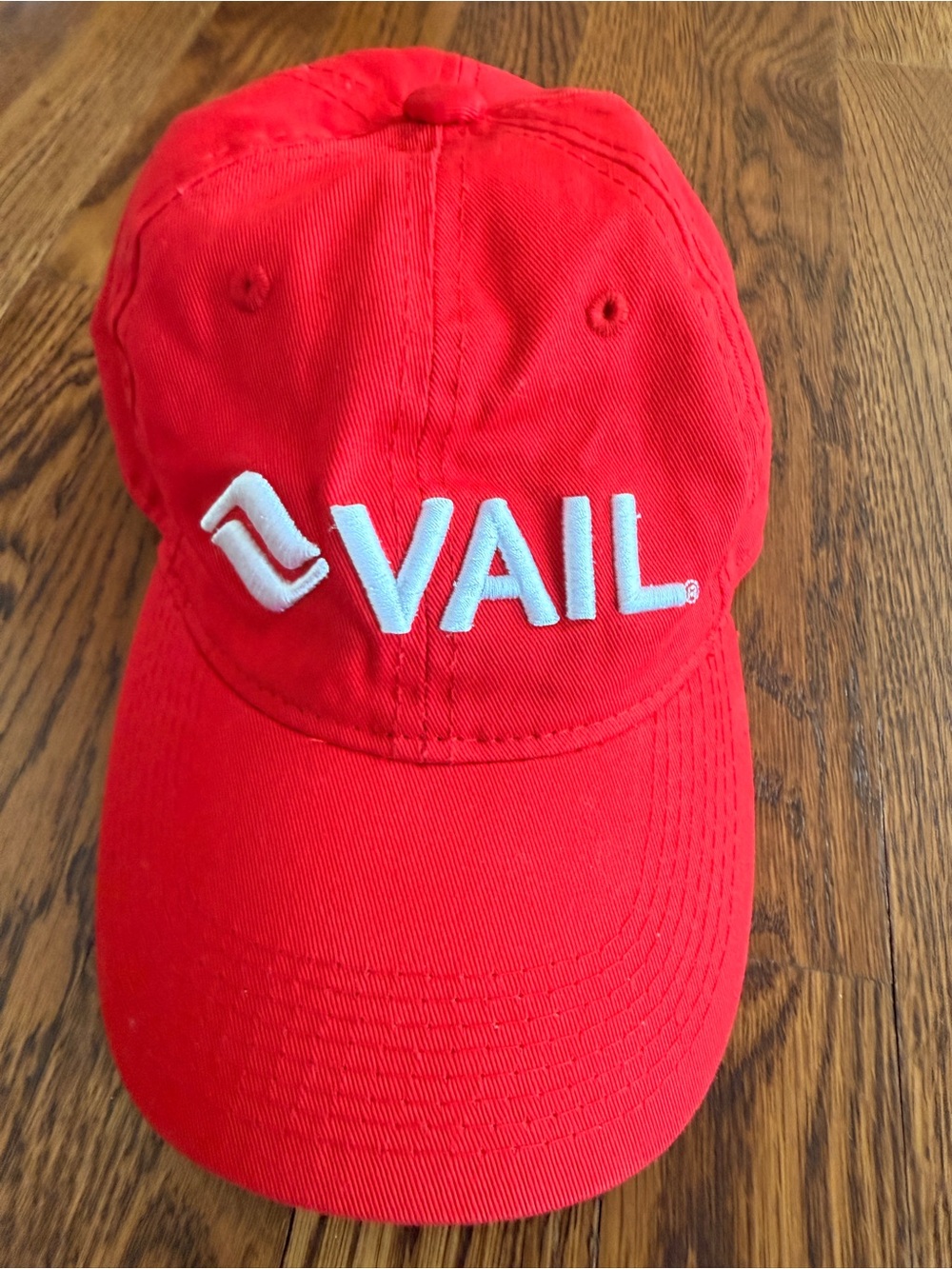 Vail ski resort red baseball Cap Unisex